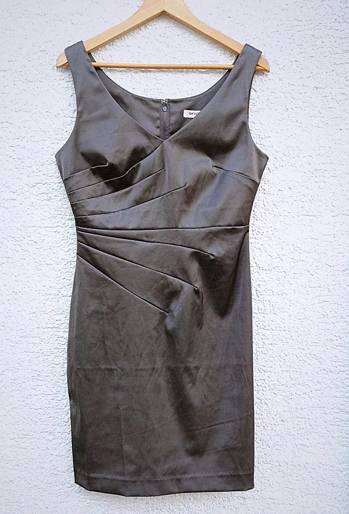 Orsay Satin-Etuikleid Gr. 38 - Taube/grün