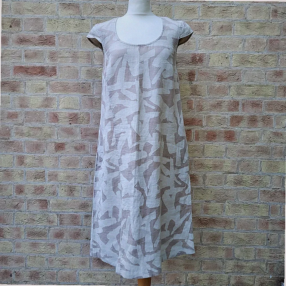 Oska Leinenkleid Gr. 1 UK 10 beige grau A-Linie Taschen Lagenlook relaxed