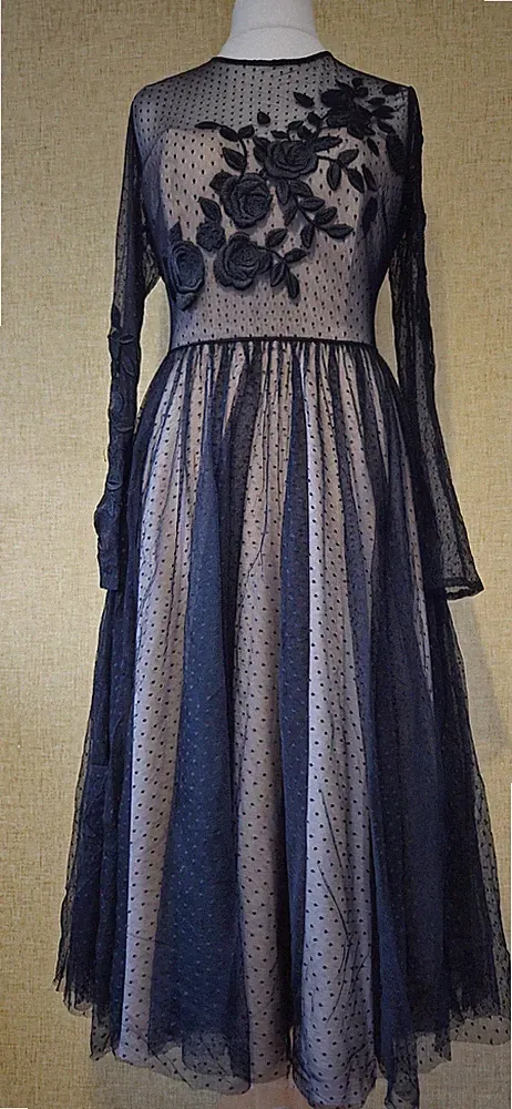 PHASE EIGHT 275£ schwarzes Fit & Flare Kleid Gr. 12 Party Hochzeit Gast 50er gepunktet