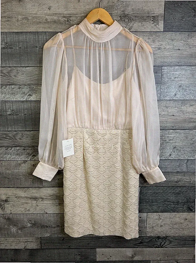 Phase Eight Amina Pailletten Kleid Gr UK 8 Ivory Chiffon Hochzeit Party Cocktail