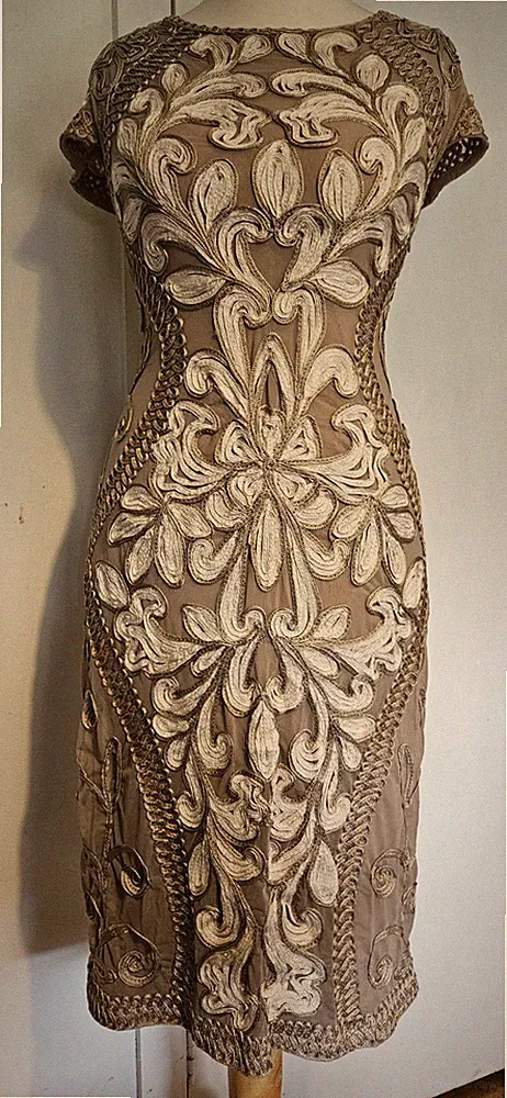 PHASE EIGHT Kleid Gr. 16 199£ Gold Party Bandarbeit Hochzeit Gast Spitze Kreuzfahrt