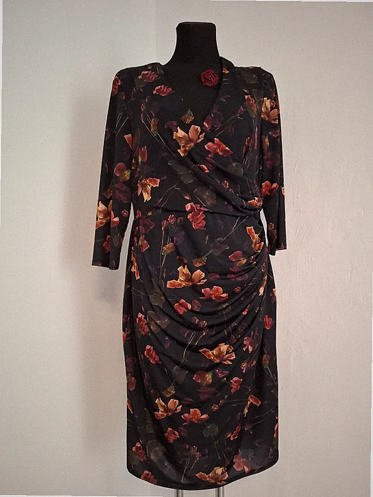 Phase Eight Kleid .Gr. 44 .Neu.