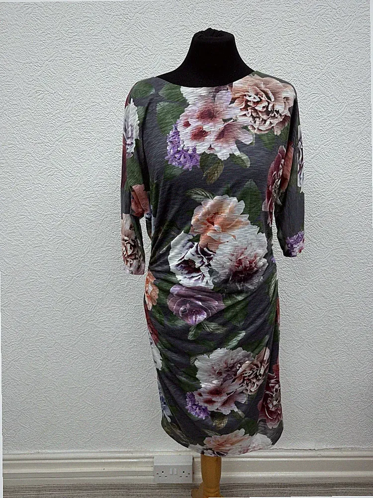 Phase Eight Kleid Größe 16 Blumenmuster figurbetont gerafft Anlass Hochzeit Gast Midi
