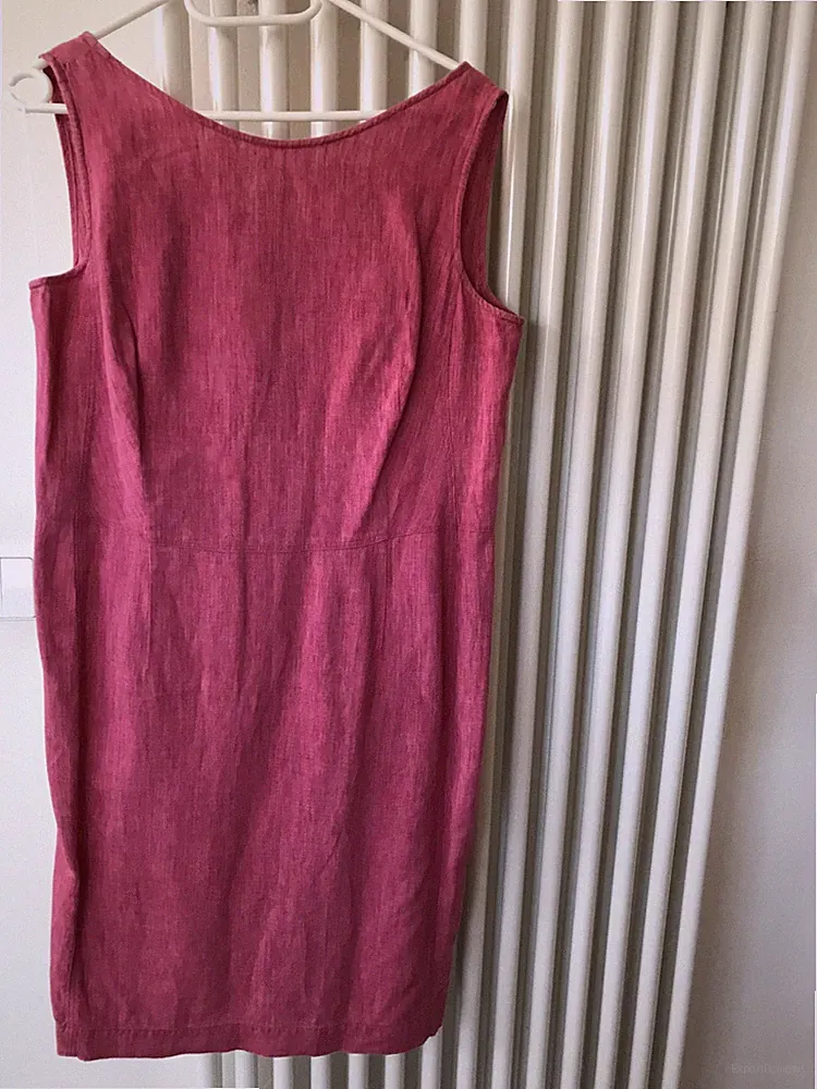 pinkfarbenes Etuikleid von TONI GARD tail. geschnitten Gr.40/42 100% Leinen