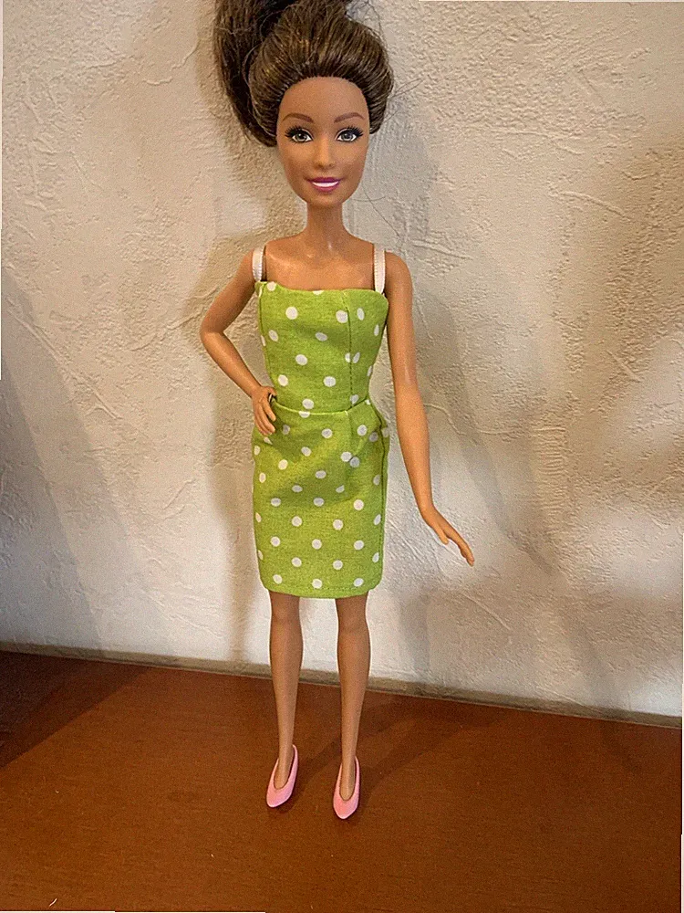 Puppenkleid 30 cm Neu Grün/Weiß Handgemacht Etuikleid