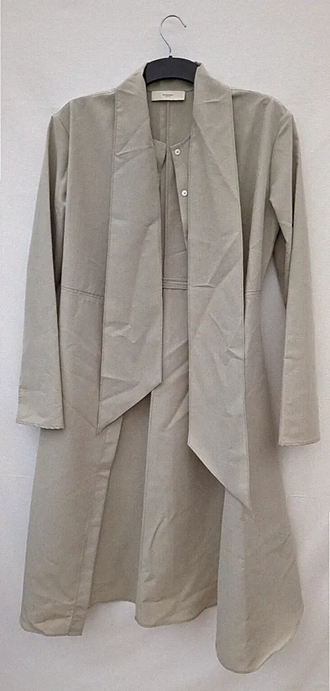 Purdey Kleid Damen 10 beige minimalistisch Rüschen Wasserfall Freizeit Smart Hochzeit