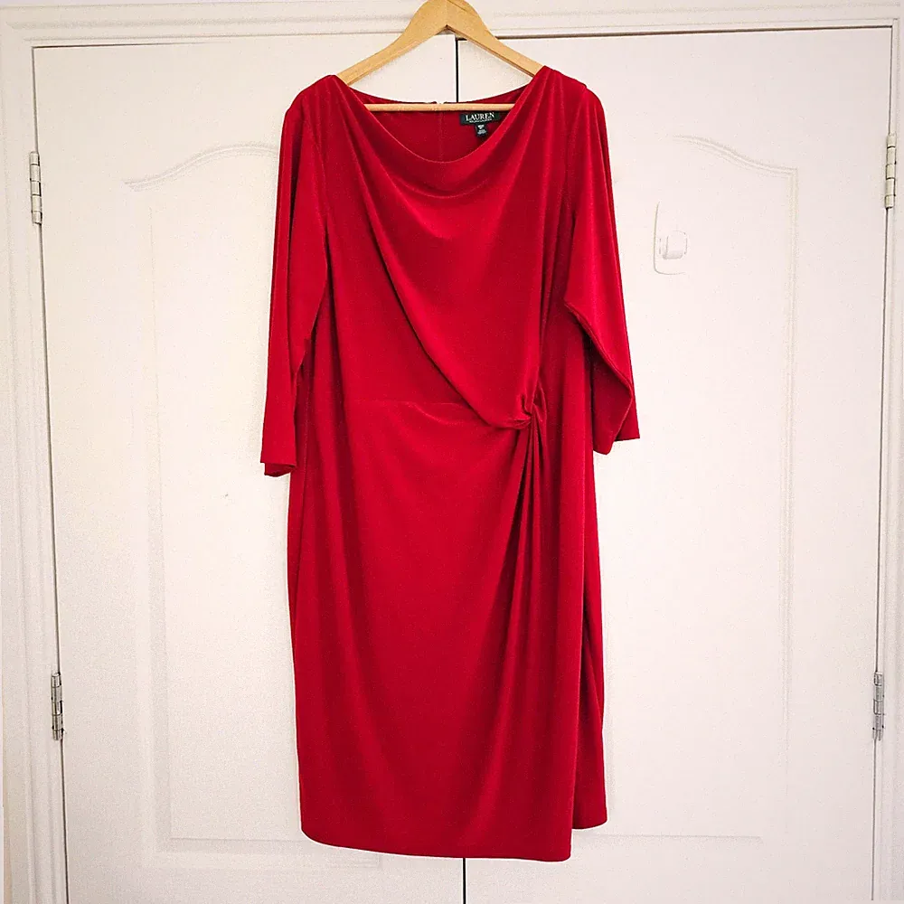 Ralph Lauren Kleid Gr. US 18 UK 22 rot gerafft Stretchkleid Party Hochzeit Gast