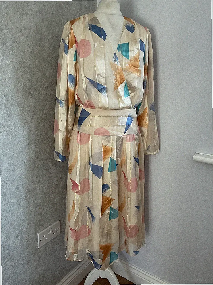 Reiss Melody Seidenmischung Midikleid UK 12 Geometrisch Anlass Party Hochzeit Gast