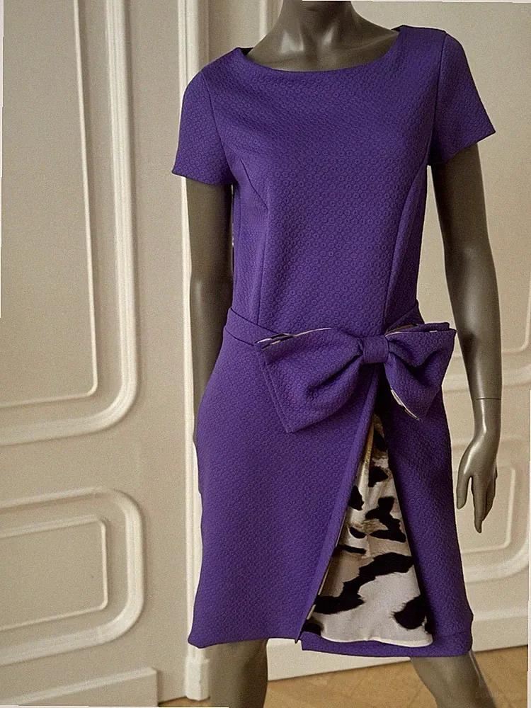 roccobarocco Designer Etuikleid mit Schleife, 38