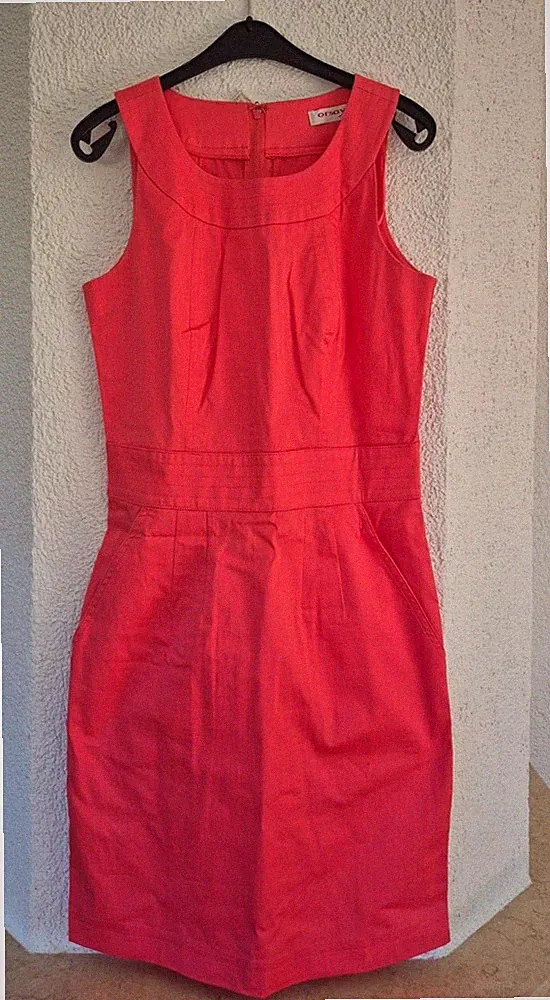 rotes Ärmelloses Etuikleid mit seitlichen Taschen Gr.36