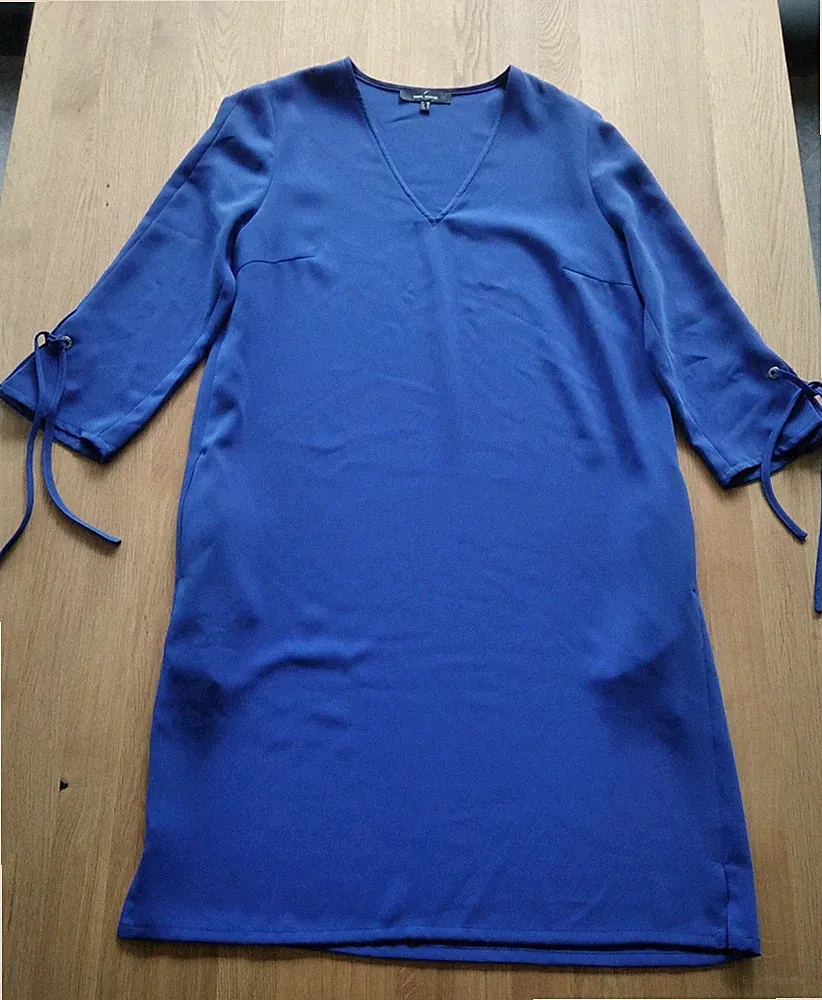 Royal blaues Kleid, gerade geschnitten, Gr. 36 von Daniel Hechter