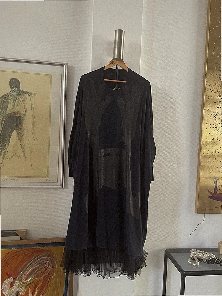 Rundholz Dip wunderschönes Kleid der besonderer Art Nachtblau Gr. M (XL) neuw