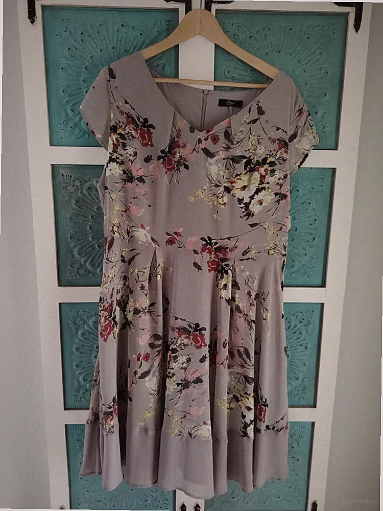 S. Oliver Black Label Damen Kleid Gr. 46 Graubunt, wie Neu, keine Versandkosten