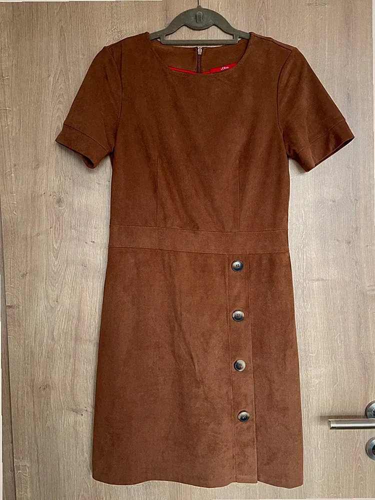 s.Oliver Etuikleid Gr. S Cognac-Braun Wildleder-Optik mit Knöpfen – Top Zustand