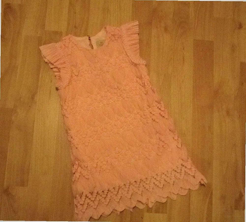 S8 WECAN exclusiv Mädchen Kleid rosa Spitze Perlrn bestickt Gr 104
