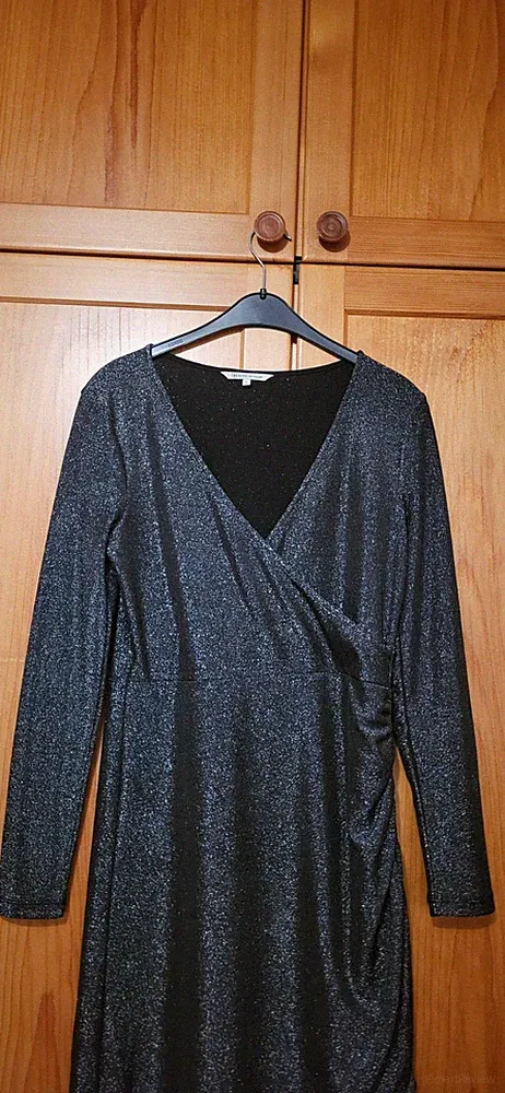 Schmeichelndes Lurexkleid, Tom Tailor Gr. M/L