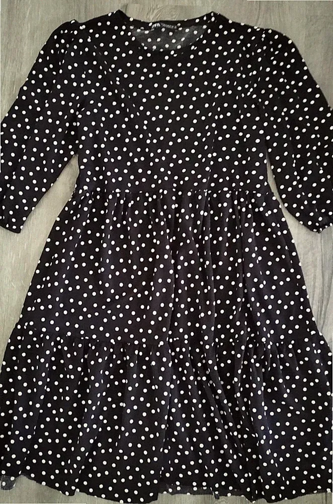 Schönes Damen Kleid von ZARA Party Freizeit Gr.M, fast neu Weihnachten
