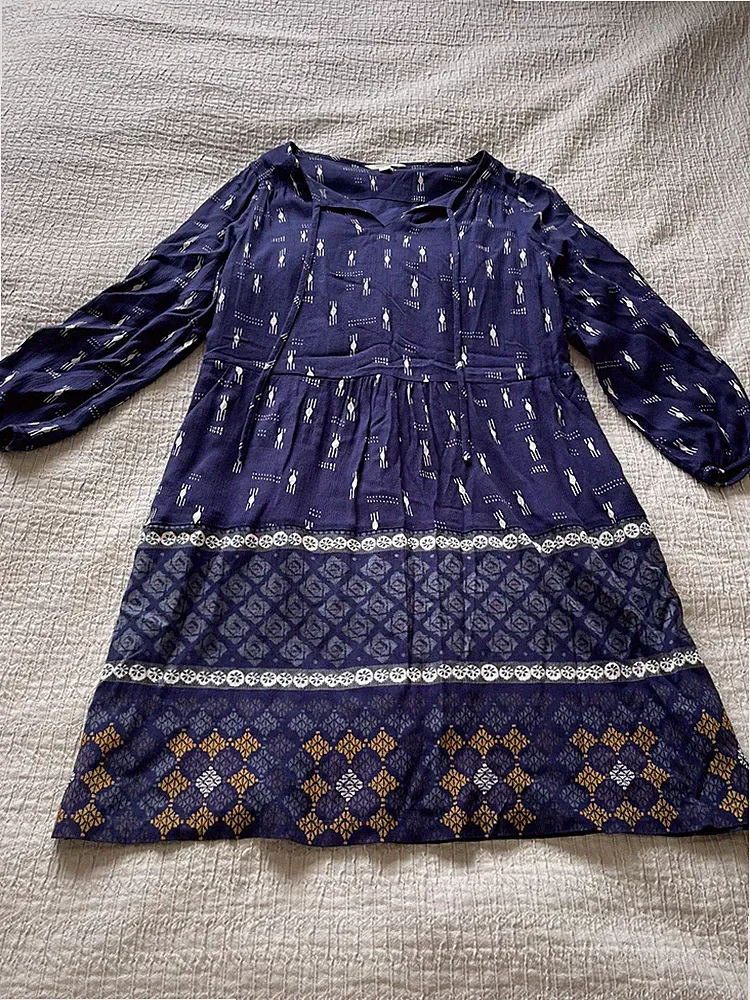 Schönes dunkelblaues leichtes Crinkle Sommerkleid von White Stuff Größe 12 gelb