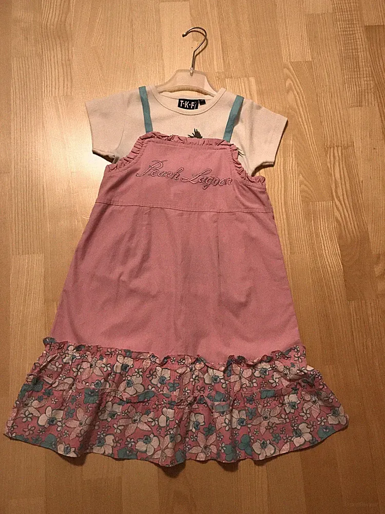 Schönes Kleid für Mädchen Gr.XS von T-K-F NEU