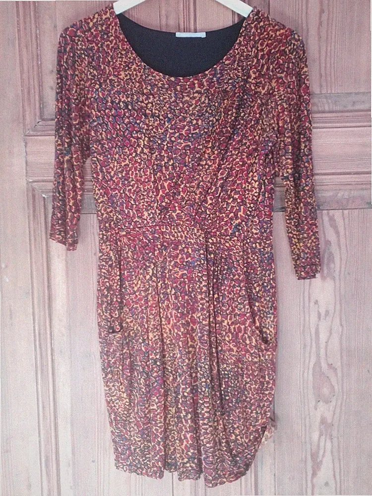 schönes mehrfarbiges Kleid Gr. 36