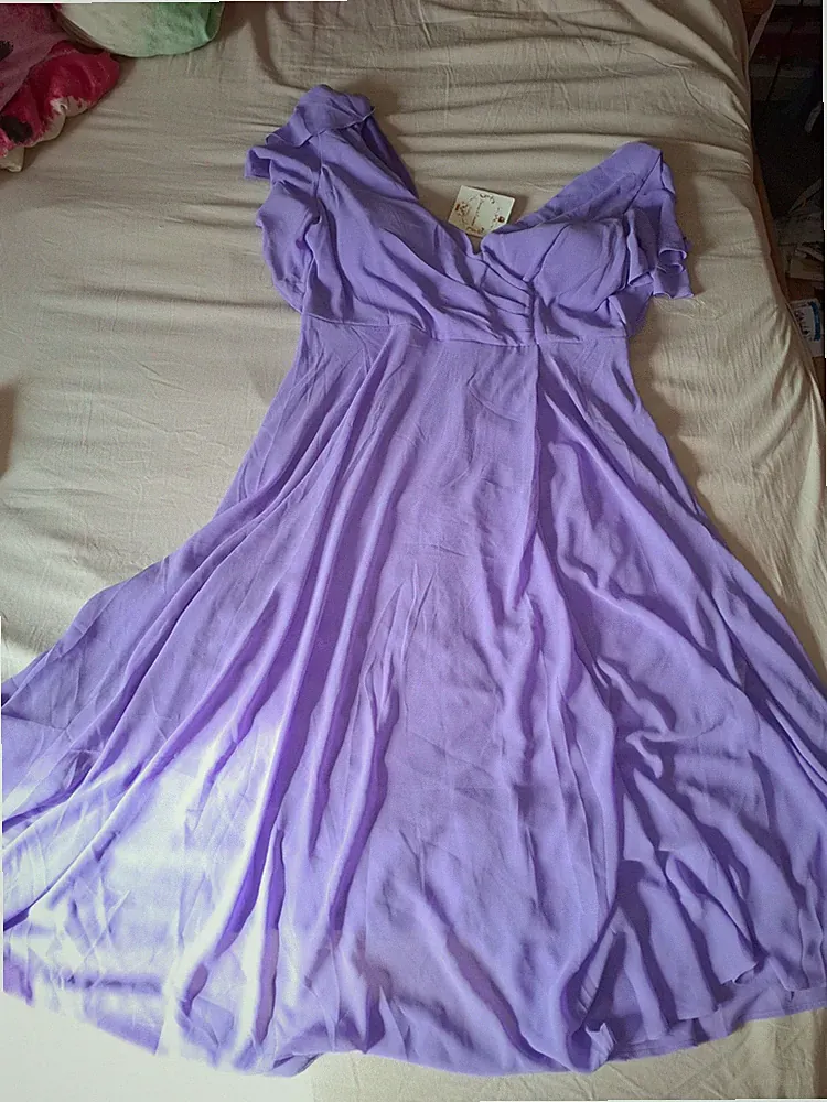 Schönes Midikleid Kleid Chiffon A-Linie Flieder Lila Gr 44 46 NEU