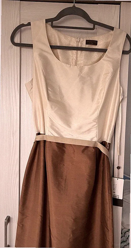 SELECTION by s.Oliver Damen A-Linien-Kleid 38 Seide Damast beige braun Schleife