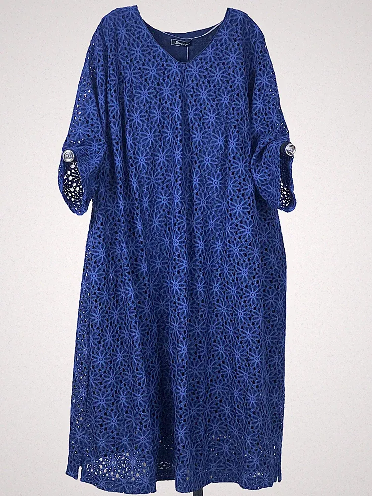 SEMPRE PUI edles Spitzenkleid mit V-Ausschnitt Deep Blue - 60