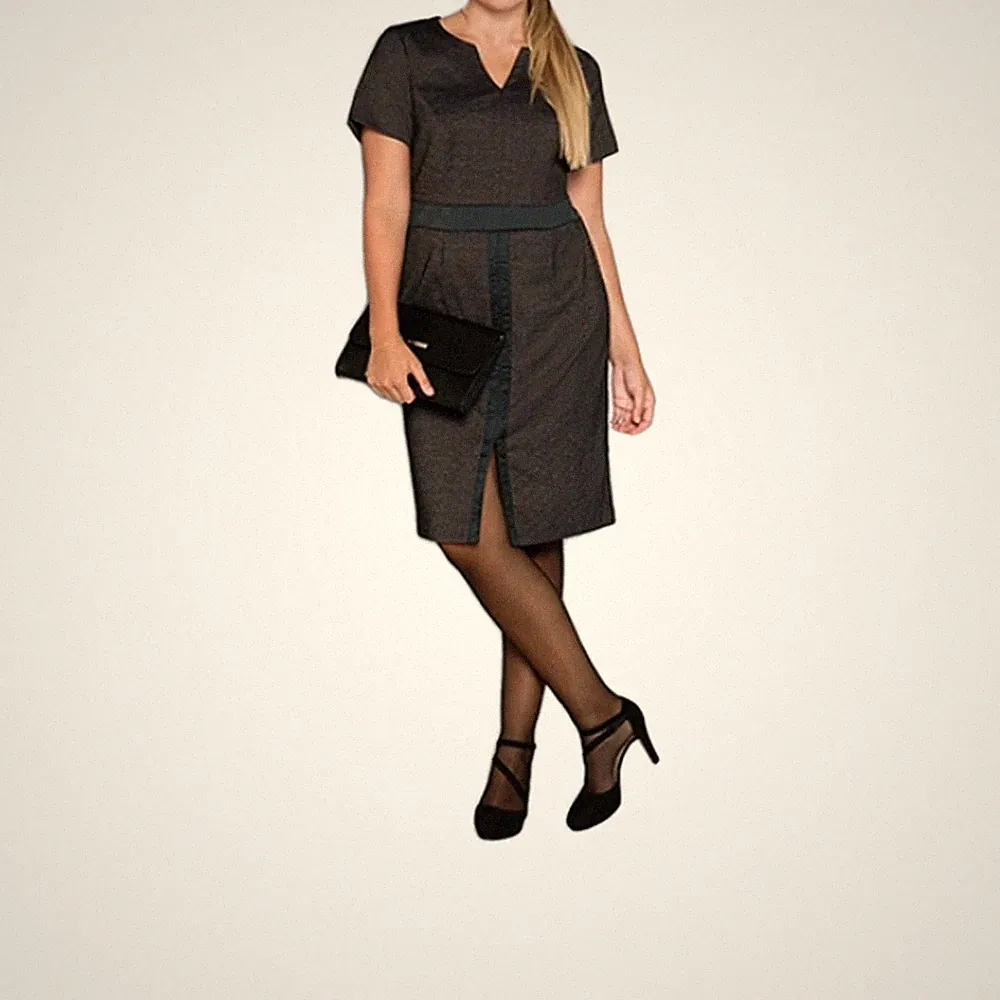 56 Etui kleid