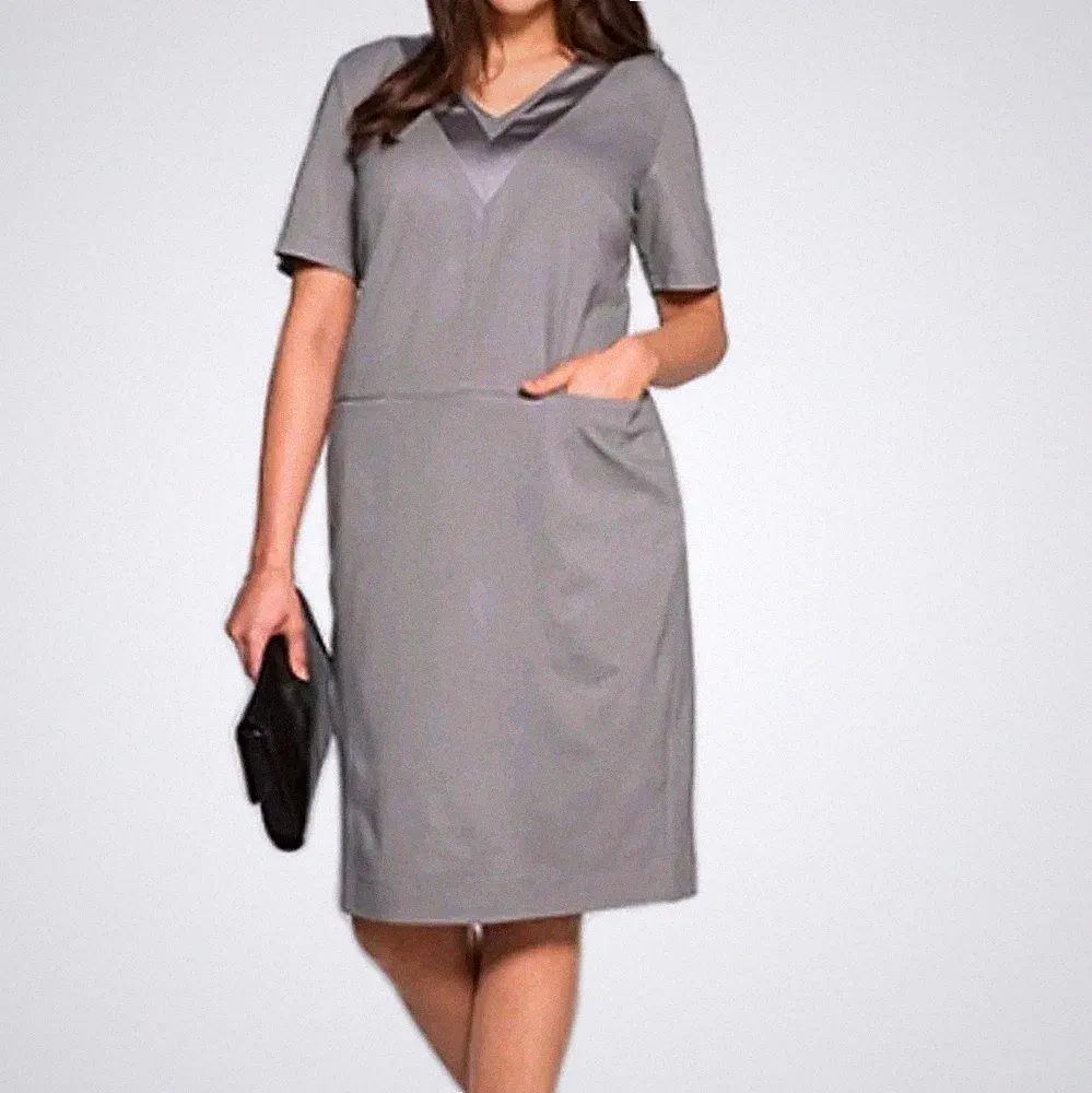 Sheego Kleid Trägerkleid Etuikleid Gr. 59 bis 56 grau Kurzarm Damen NEU (213)