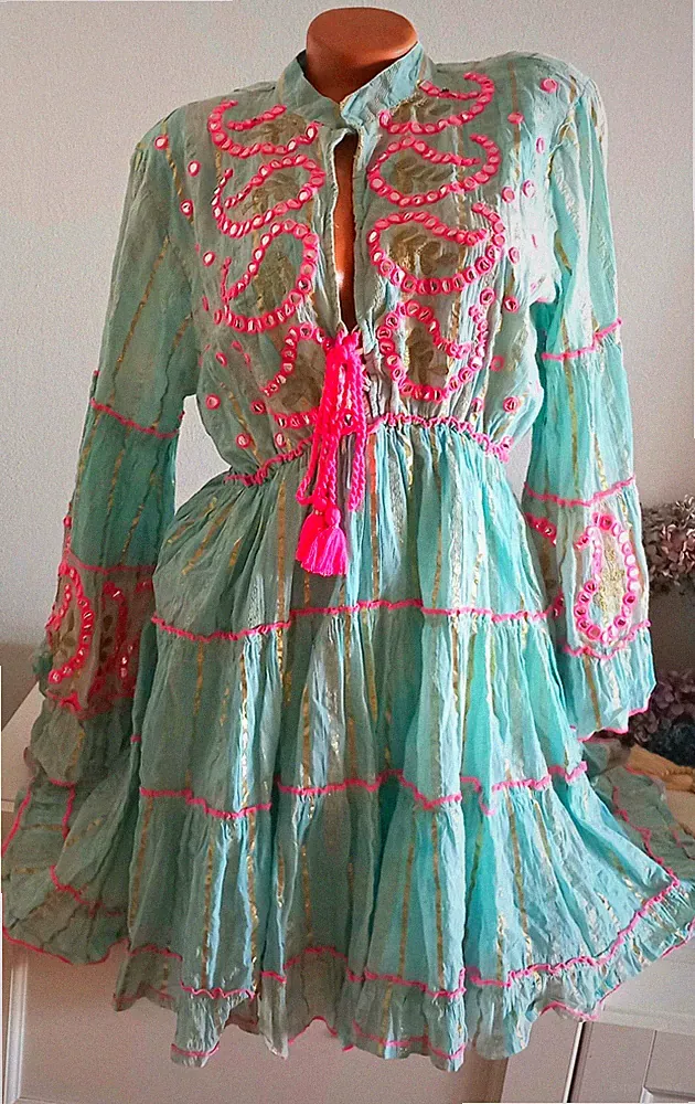 SIYA A-Linie Kleid Gr. M Türkis/Pink/Gold Viskose Trompetenärmel Cut-Out BOHO ❤️