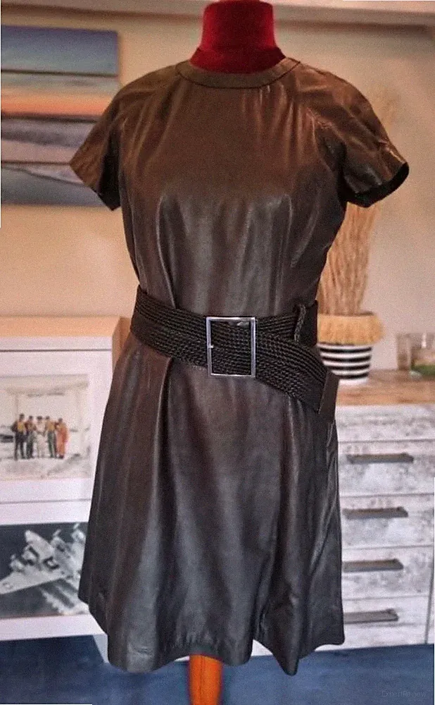 SLY 010 Addition Designer Leder Kleid 389,-€ schwarz 42 Echtleder Etuikleid Boho