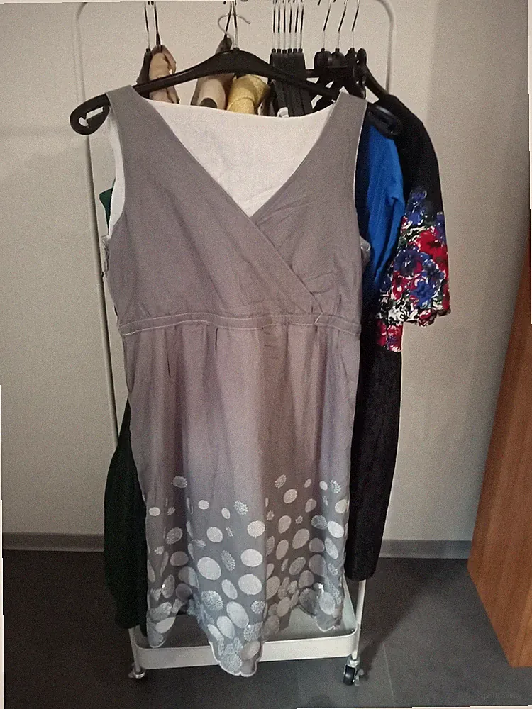 Sommer Kleid Große Gr. 40 Grau