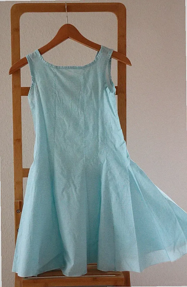 Sommer Kleid mit Reißverschluss,Türkis mit Kreismuster, Mädchen, Gr.146 gebrauch