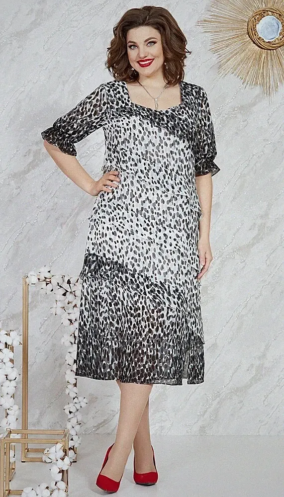 Sommerkleid/Brustumfang 108cm/Taillenumfang 100cm/Chiffonkleid/Länge 116cm/Neu