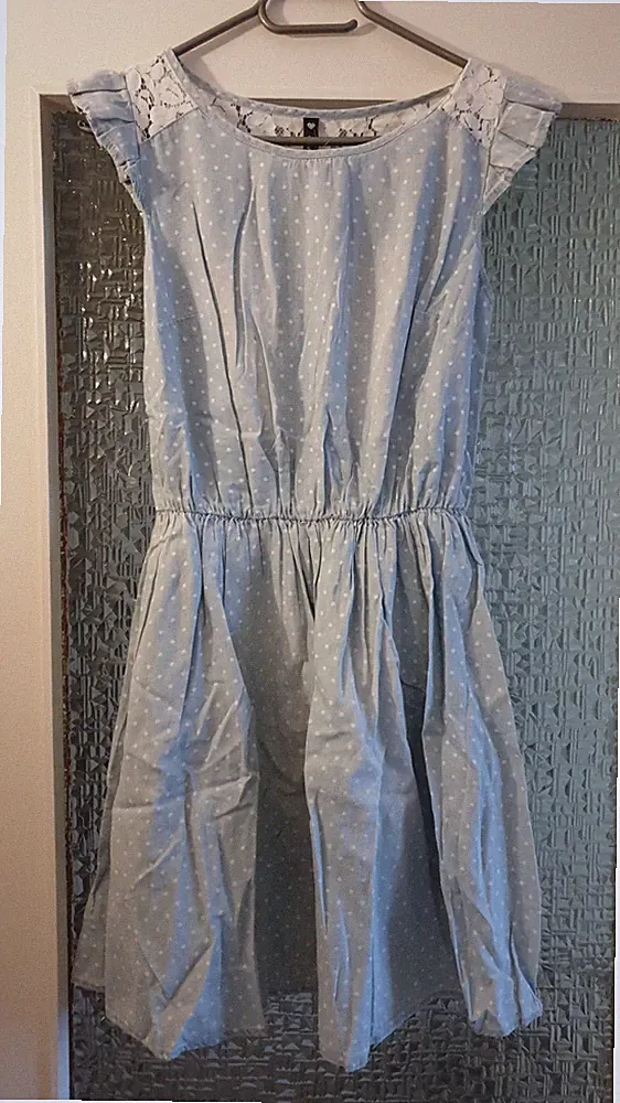 Sommerkleid Kleid Dress Gr. M Blau Weiß Gepunktet A-Linie Ärmellos Rüsche