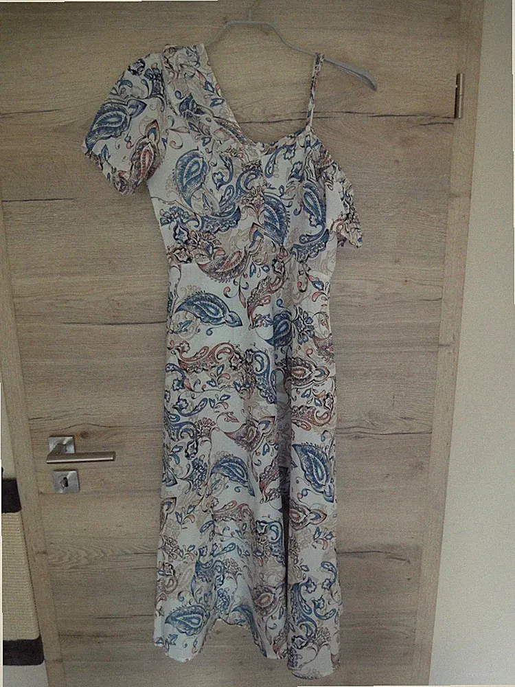 Sommerkleid mit asymetrischen Ärmeln Rüschen Reissverschluss beige blau *TOP*
