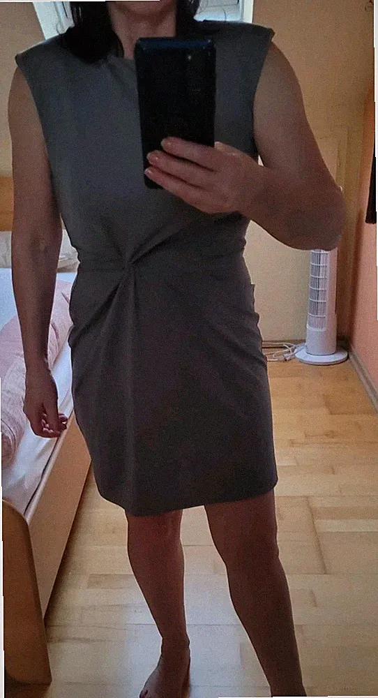 Sommerkleid mit Knotendetail Neu !!
