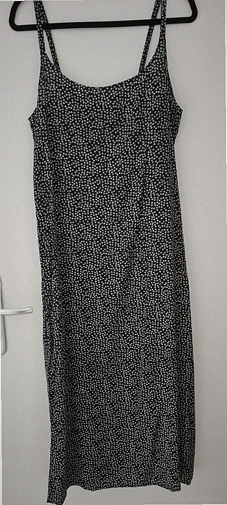Sommerkleid mit niedlichem Blumendruck Größe L/42 NEU