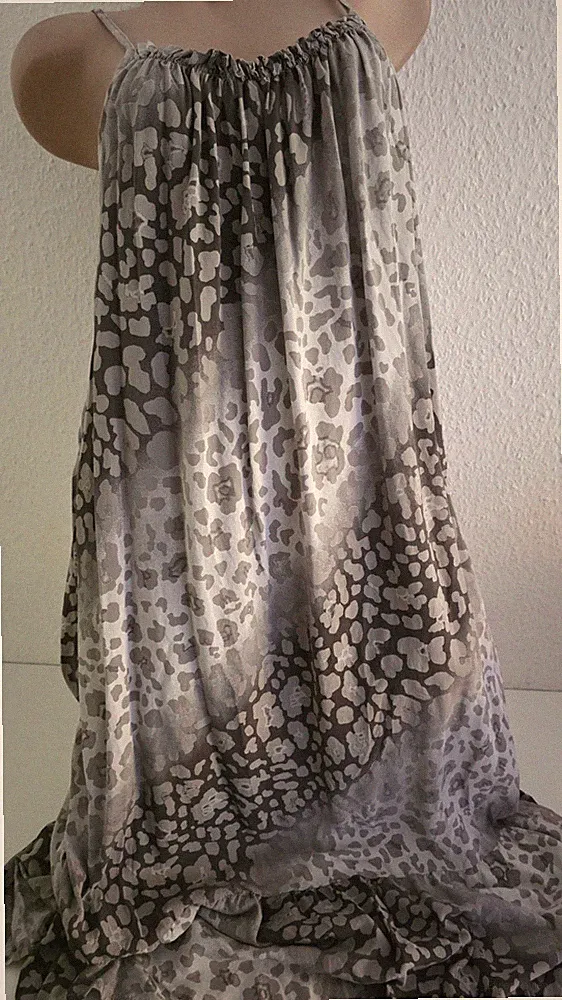 Sommerkleid Strandkleid ohne Arm Taupe´ A-Linie weit geschnitten Gr 48-50 Italy