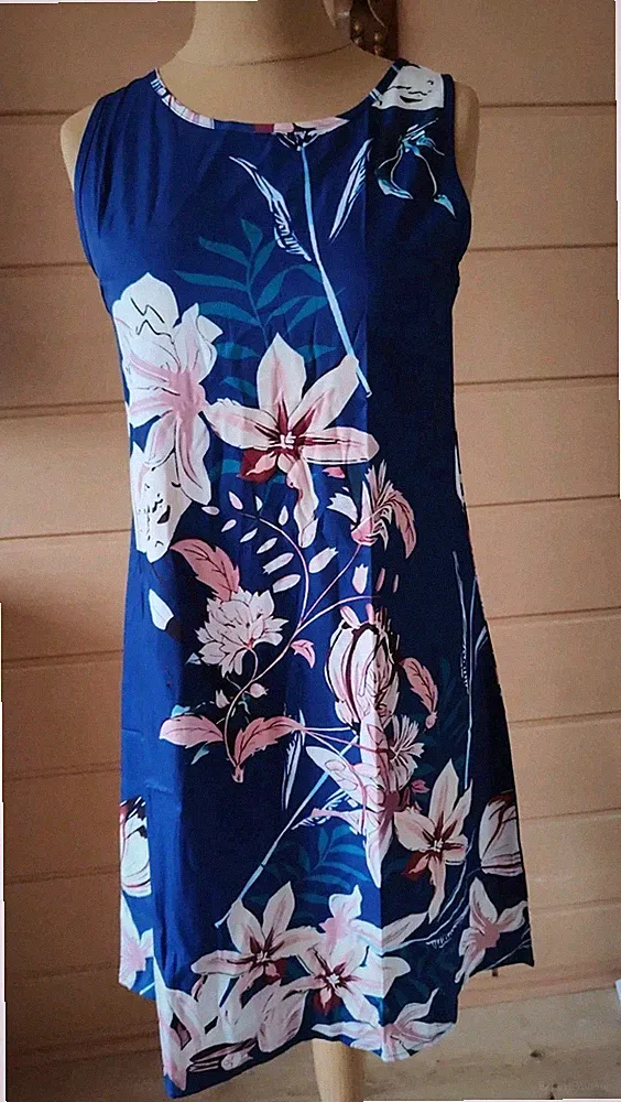 Sommerliches,blau, geblümtes Kleid Gr. S