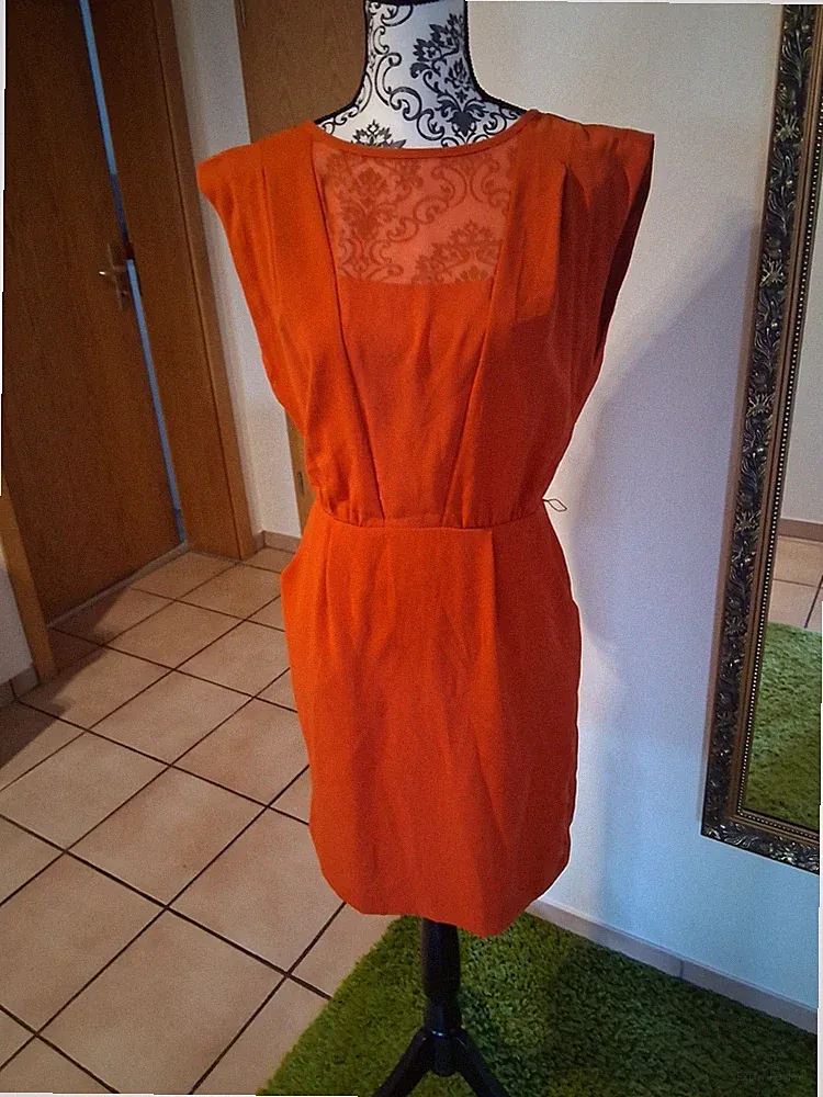 SPOTLIGHT BY WAREHOUSE Damen Etuikleid orange kurz Kappenärmel rückenfrei S/M