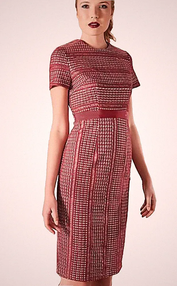 Stacey Solomon Größe 8 weinrot Spitze tailliert knielang KLEID Hochzeitsgast £78