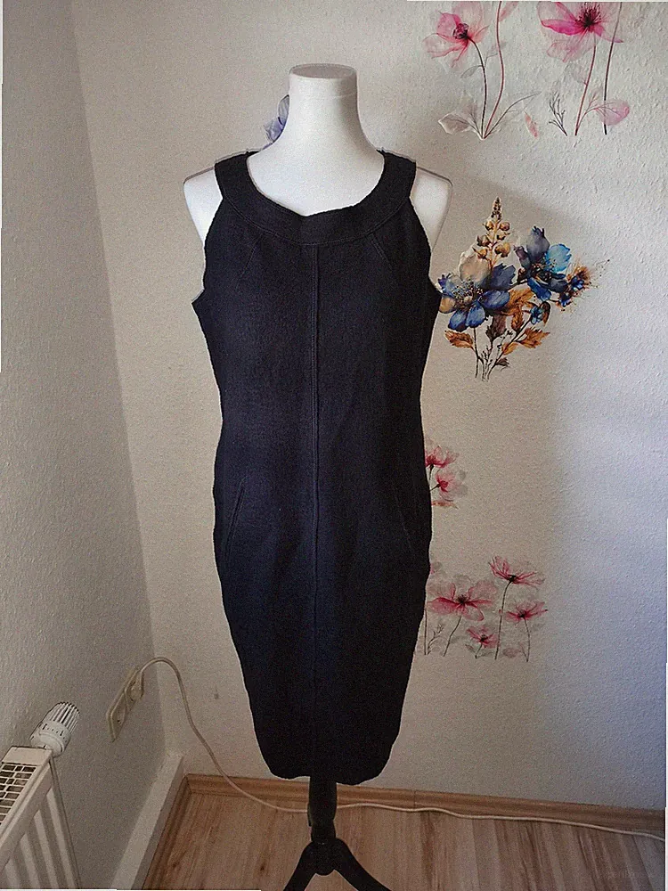 Strenesse kleid wolle etuikleid gr 40 M