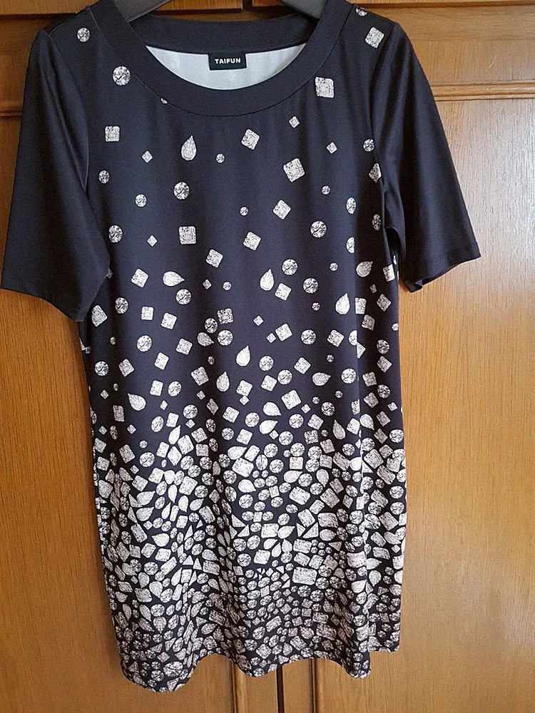 Taifun by Gerry Weber Kleid Gr. 42 pflegeleicht fällt fließend