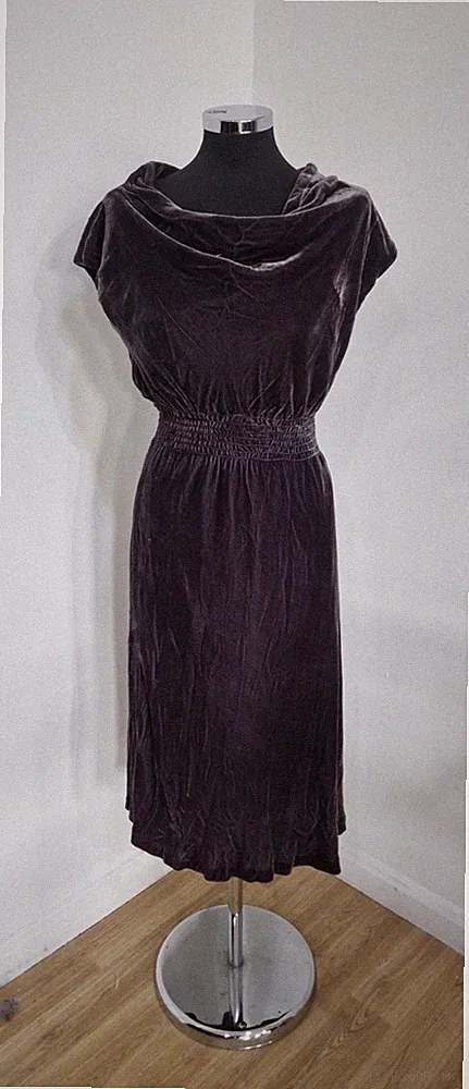 Toast Samt Midikleid Größe 10 lila grau fallende Taille Wasserfallausschnitt Damen LESEN