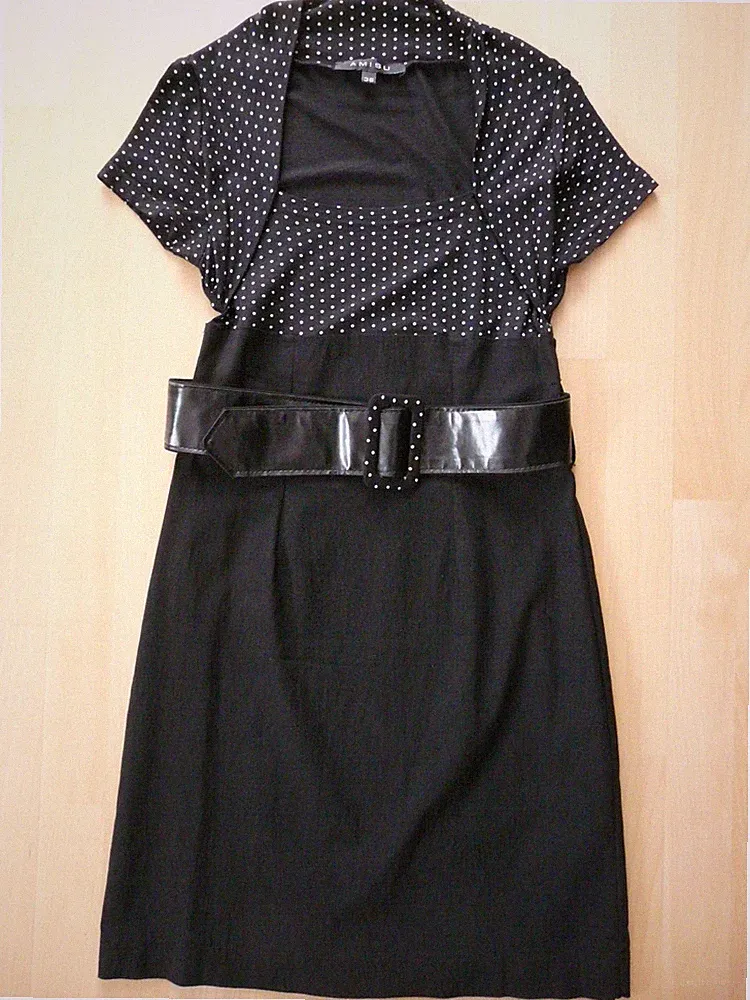 *** Tolles Etuikleid, Abschlusskleid, Festkleid, Dots, Gr. 34/36 ***