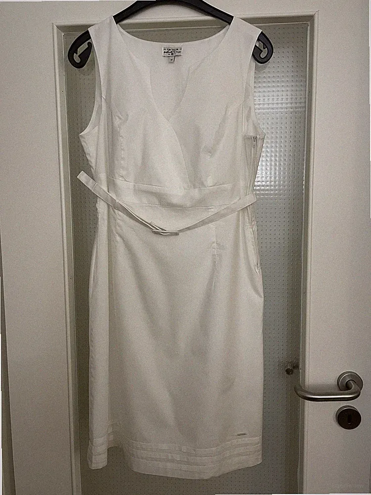 Tom Tailor Damen Etuikleid Sommerkleid Gr. 40 weiß mit Futter V-Ausschnitt Logo