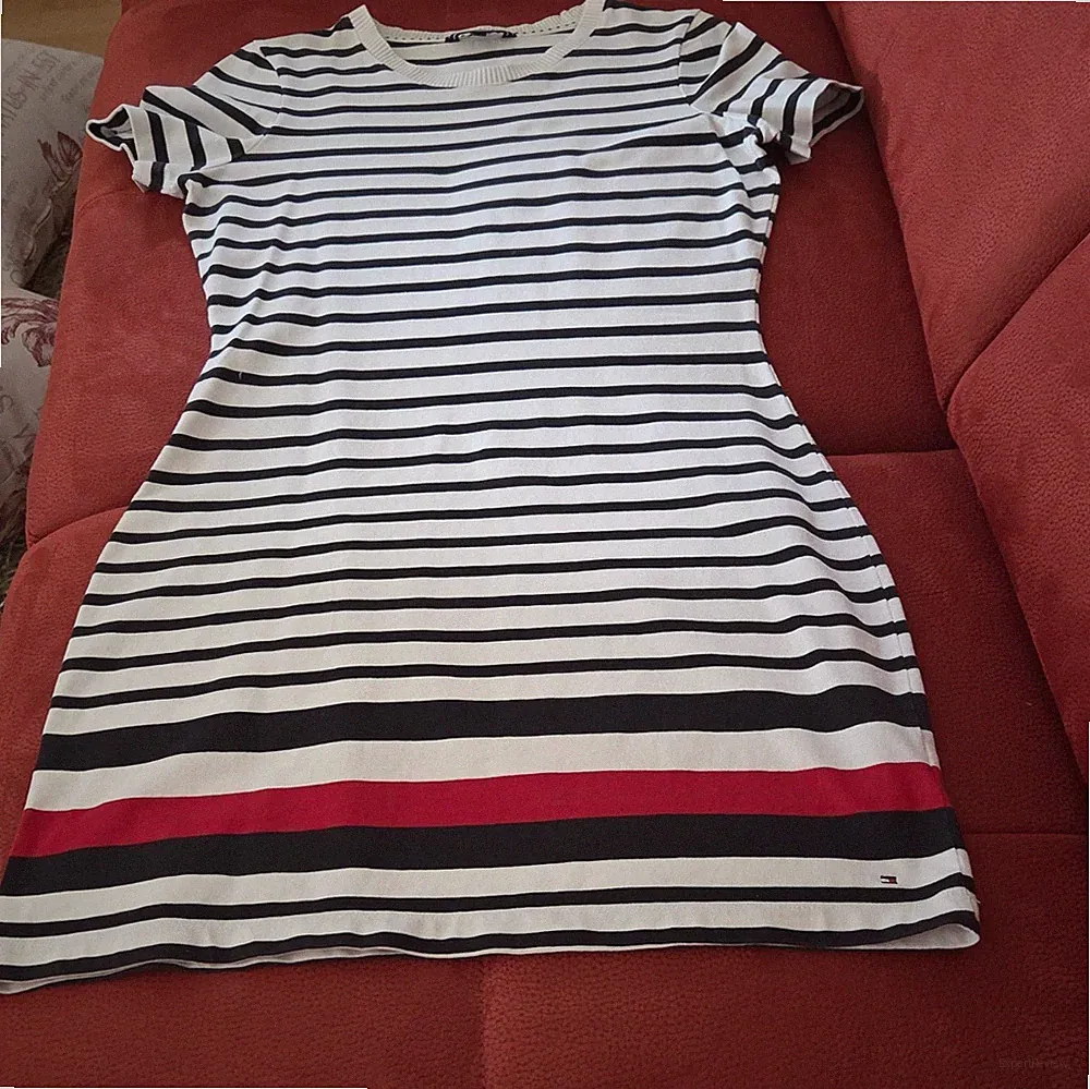 Tommy Hilfiger Damen A-Linien-Kleid L weiß gestreift Midi Rundhals Kurzarm