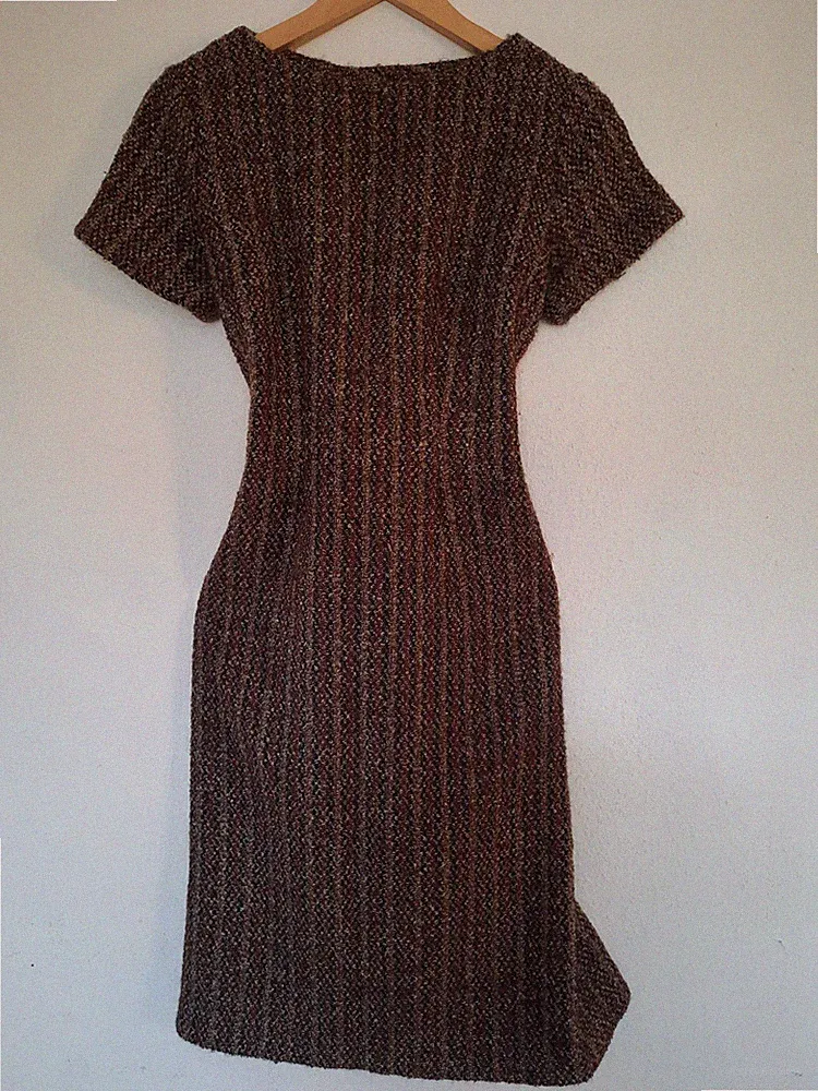Total Vintage, Anliegendes Wollkleid, Original 1960er Jahre, Gr. M-S.