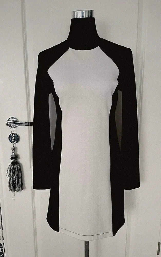 Traumhaftes ZARA Etui Bodycon Strick Kleid Gr. S / M 36 / 38 170 schwarz next